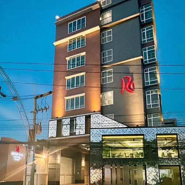 โรงแรมริเวอร์ ซิตี้ ปัตตานี, hotel i Ban Ru Sa Mi Lae