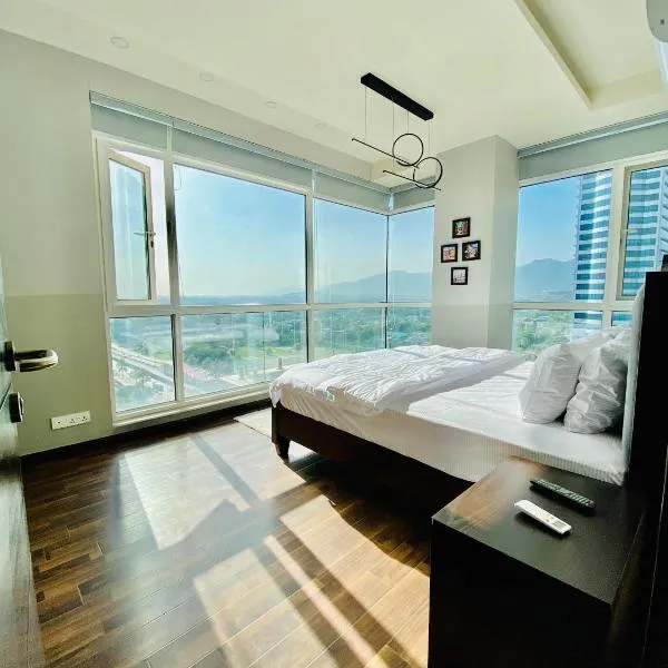 Luxury Apartments - Elysium Opposite to Centaurus Mall, Hotel in Islamabad