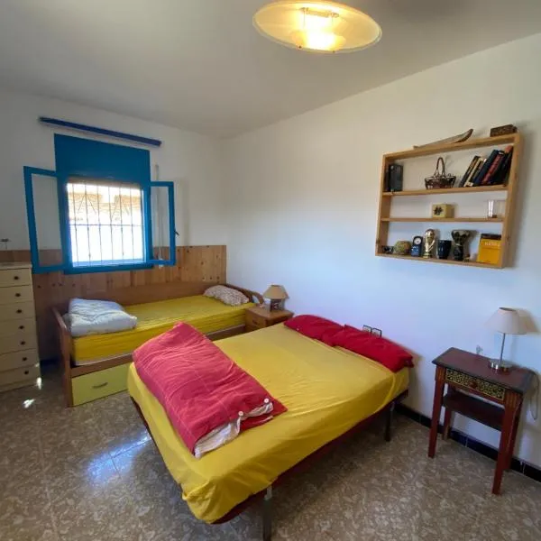 Beach house, Hotel in Izâmmoûrâne