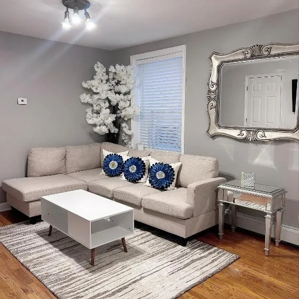 Urban Zen, отель в городе Montclair