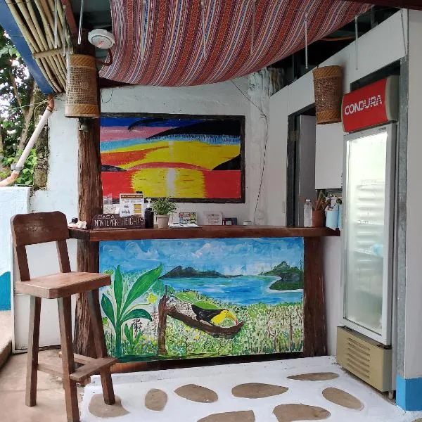Casa Montemar Heights, hotel v destinaci Coron