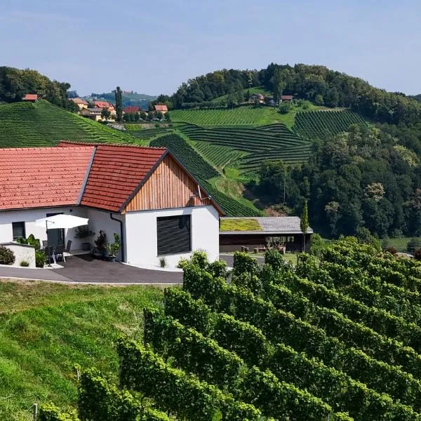 Chalet Sgarz, hotel en Kitzeck im Sausal