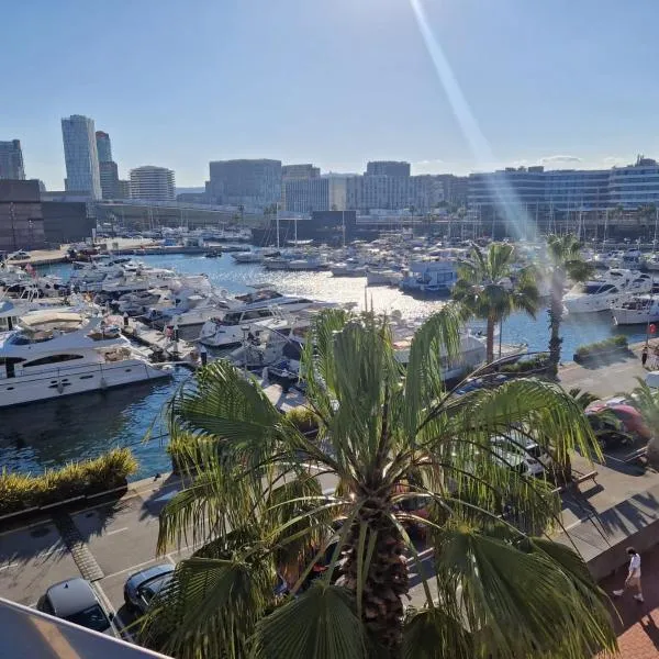 Yate en Port Fórum, hotel in Barcelona