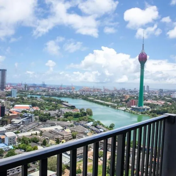 Colombo Skyline Luxury Apartments at Tri-Zen - Pool and Amazing City Views, מלון בקולומבו