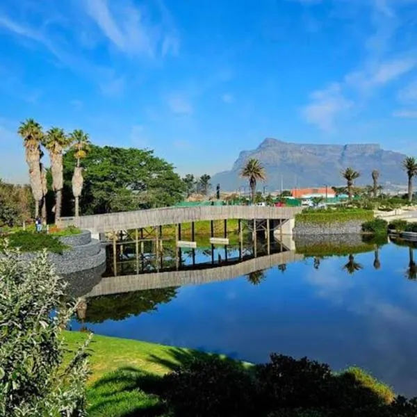 BGS Luxury -Two-bed -Nine Palms, hotel in Cape Town