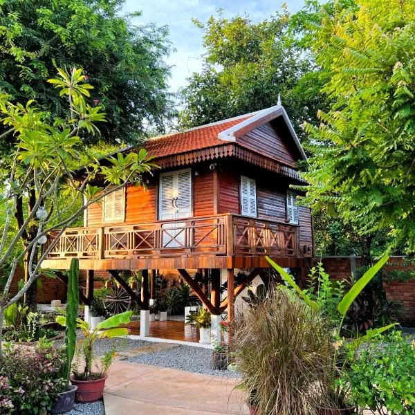 The Little Vegan Homestay, hotel en Phumĭ Bântéay Srei