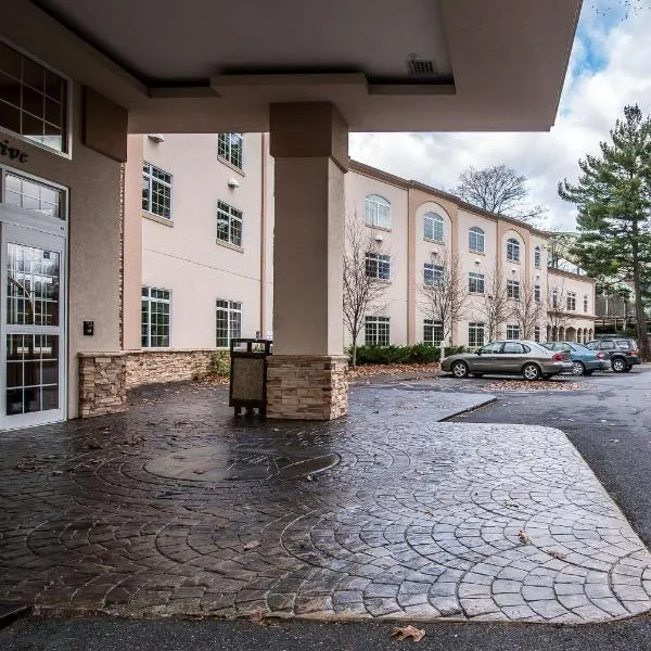 Riverside Hotel, an Ascend Collection Hotel, Hotel in West Chesterfield