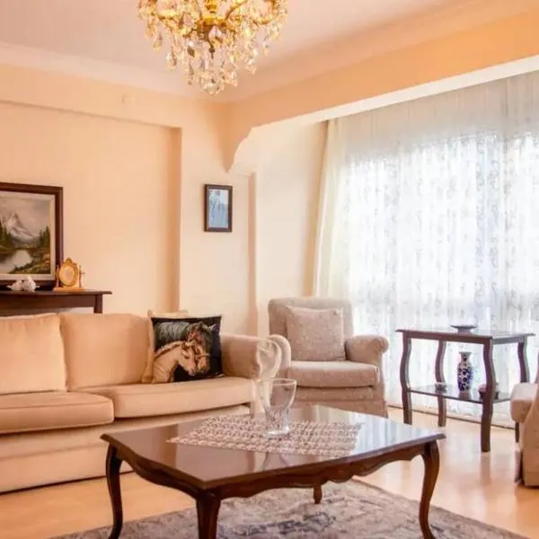 Charming Sea View House in Konak, hotel en İzmir