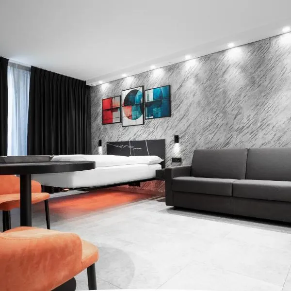 ADV HOME - Exclusive Rooms, hotel in Bolzano
