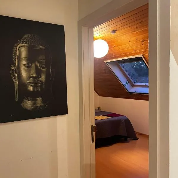 Khon Thai's House Brugge, ξενοδοχείο στην Μπριζ