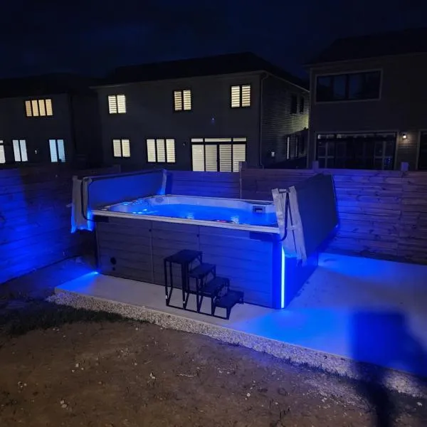 PARADISE VILLa Bowmanville, hotel in Bowmanville
