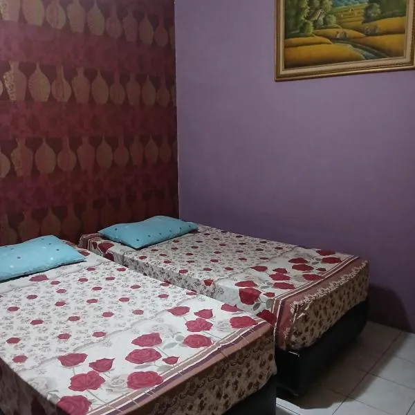 K77 Backpackers - Jungle Tours, hotel en Medan