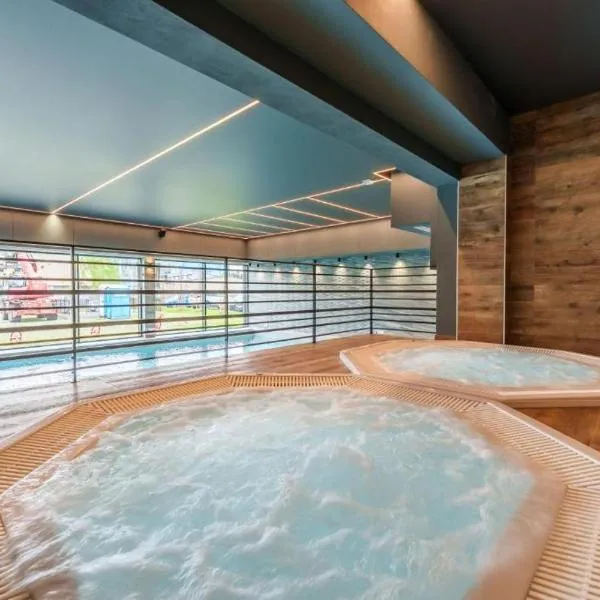 Akces APARTAMENTY KASPROWICZA 20C- BASEN, SAUNY, JACUZZI, SIŁOWNIA W CENIE - SCHWIMMBAD, SAUNEN, JACUZZI, FITNESSSTUDIO IM PREIS, hotelli kohteessa Kołobrzeg