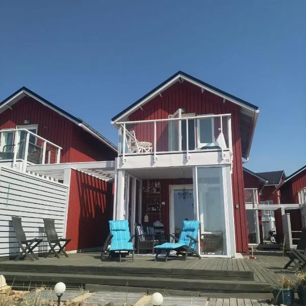 Ranta-Sumpun Helmi 10 Beach house with sauna, hôtel à Hailuoto