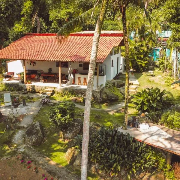 Pousada Sobre A Rocha, hotel en Praia de Araçatiba