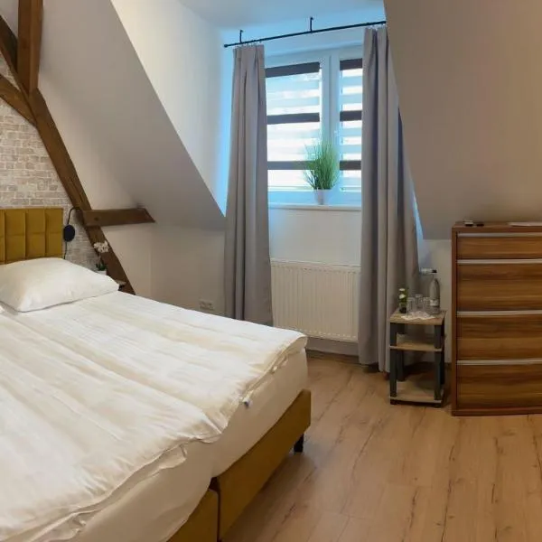 Hotel zum Rohrbach, hôtel à Binnen