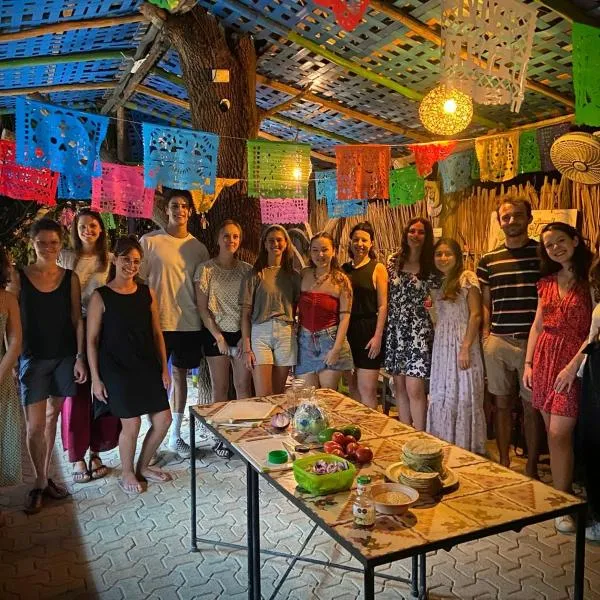 Hostel Candelaria, ξενοδοχείο σε Valladolid