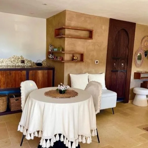 Little Casbah，位于勒唐蓬的酒店