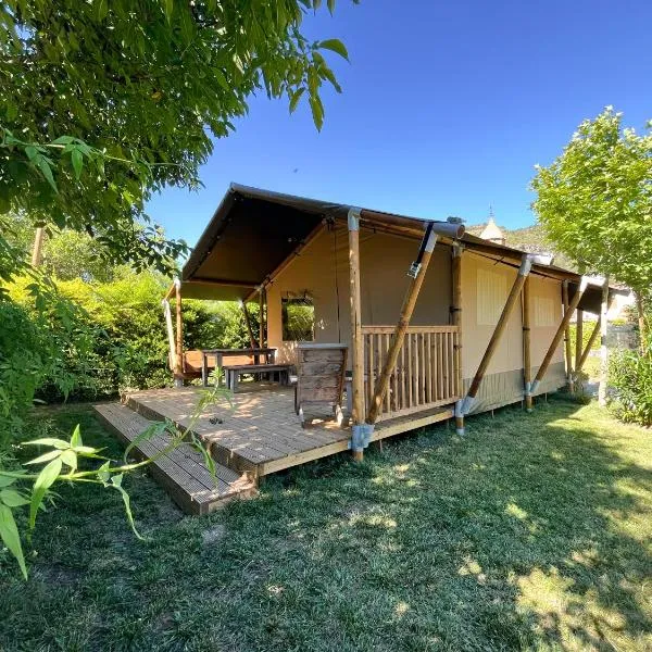 Tiendas safari Chill-Outdoor, hotel in Perarrua