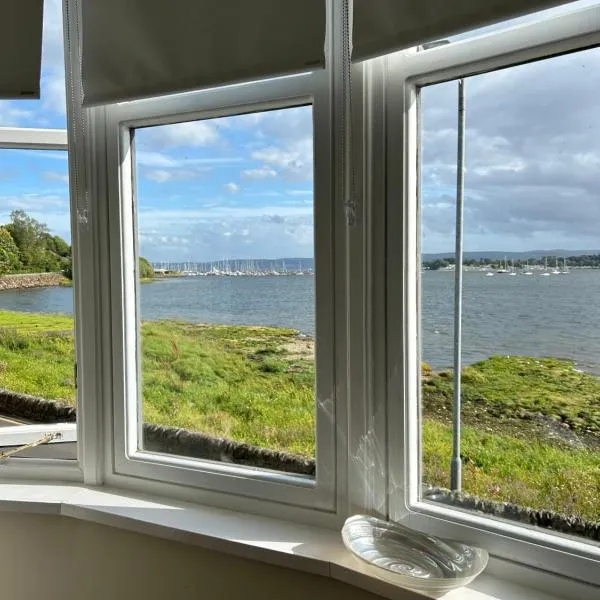 The Rhu Inn, hotel in Rhu