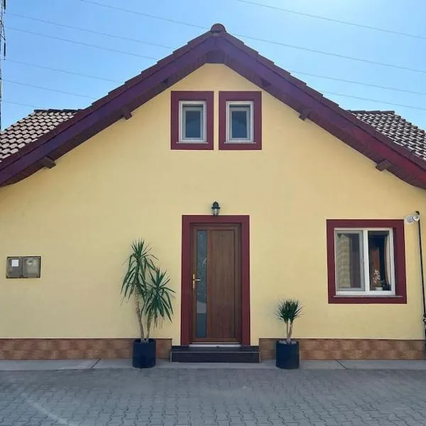 Royal House, hotel v destinaci Canalu