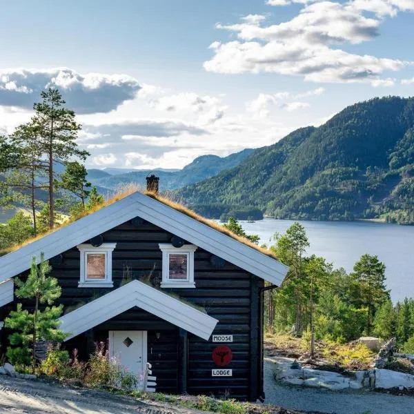 Moose Lodge - 6p - With Sauna & Water View、ヴラダルのホテル