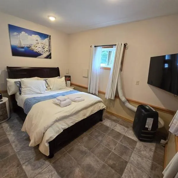 Peaceful Apartment, Hotel in Traverse City