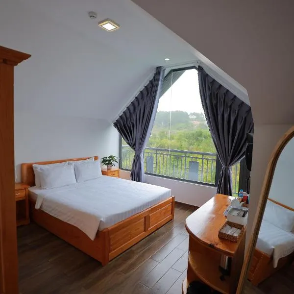 Arya Hotel Dalat, hotel em Da Lat