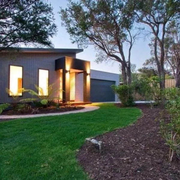 The Beach Haven - 4 bedroom Luxury Rye house Sleeps 12, ξενοδοχείο σε Rye