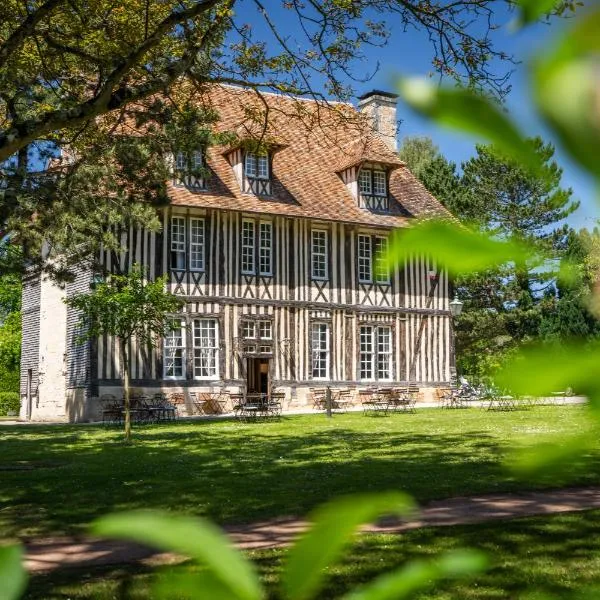Les Manoirs des Portes de Deauville - Small Luxury Hotel Of The World, hotel v destinaci Deauville