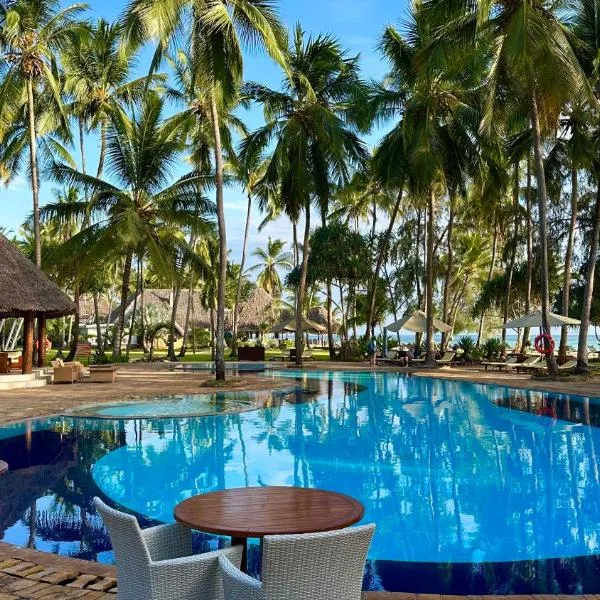 Bluebay Beach Resort & Spa, hotel in Kiwengwa