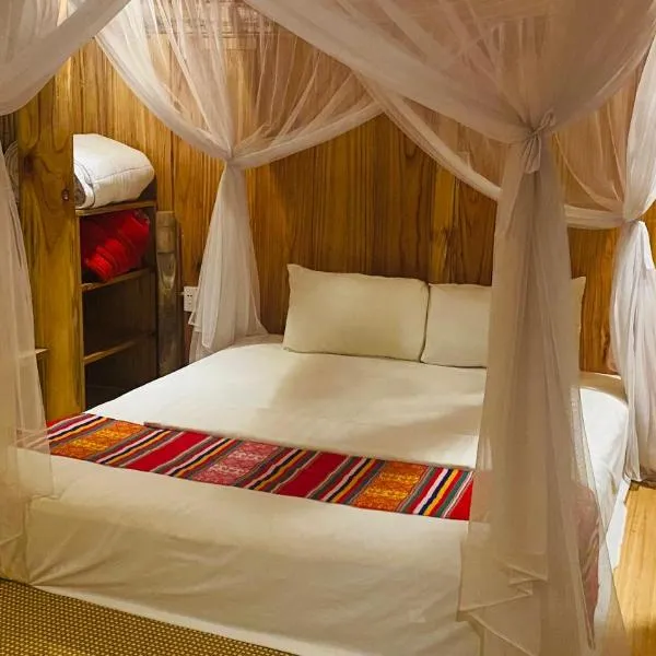 Panoramic Home, hotel v destinaci Hương Bá Thước