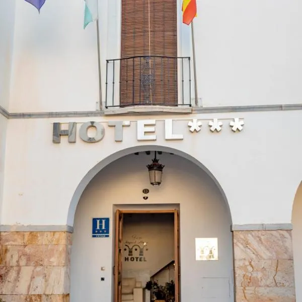 Hotel Don Miguel Plaza, hotel in Berja