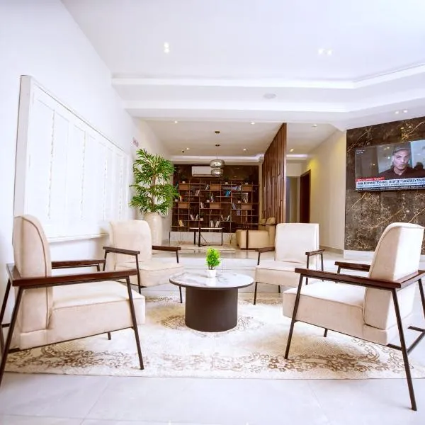 Tranquil Oasis Hotel, hotel a Ilado