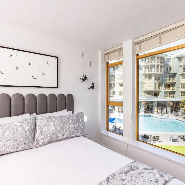 Cascade Lodge Premium Suite, with Pool & Hot Tub, hotel in Whistler