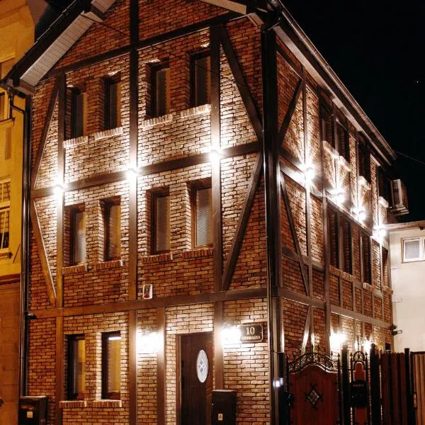 Apartamenty Chrobrego 10, hotell sihtkohas Złotów