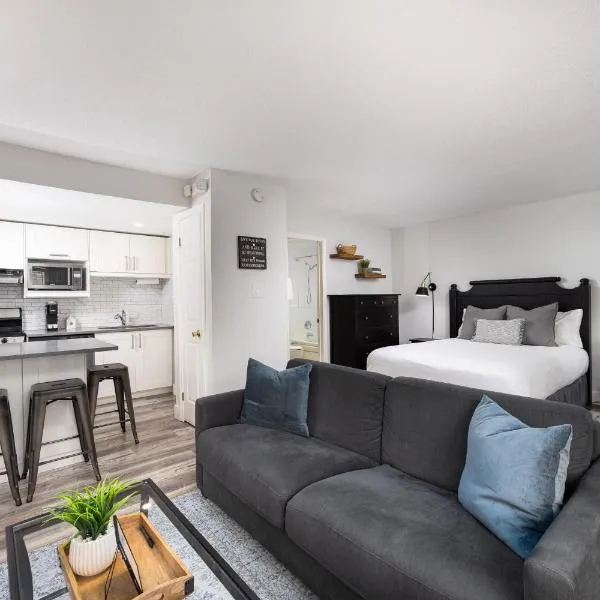 Studio Condo @ North Creek|Pool/Hot Tub/Crave TV, hotel in Blue Mountains