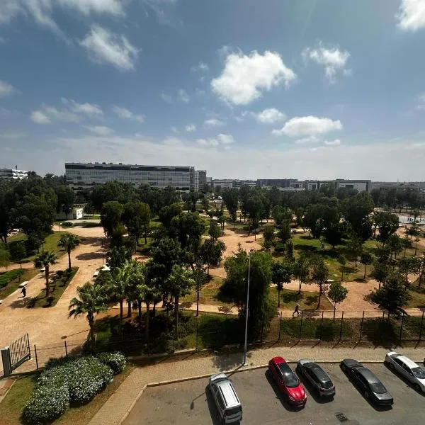 Apartment à 1 min de Casanearshore, hotel in Casablanca