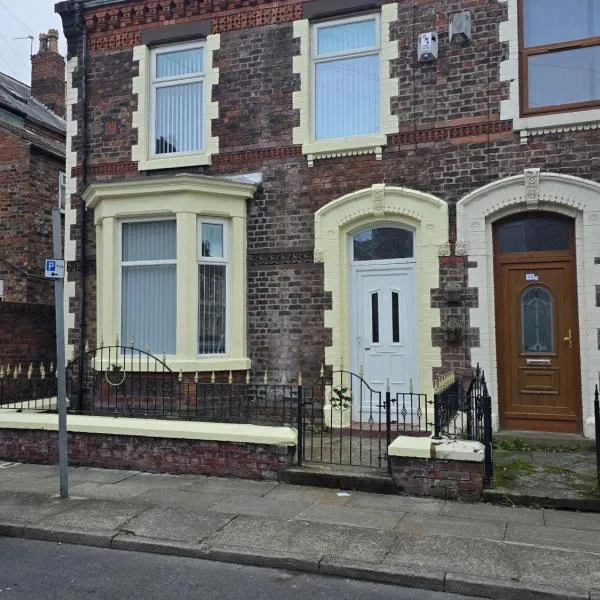 Anfield Guest House Sleeps 5, hotel in Liverpool