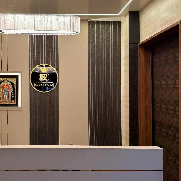 Hotel BR Grand，位于哥印拜陀的酒店