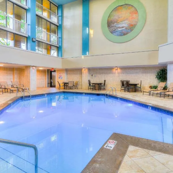 Quality Inn Near the Island Pigeon Forge, khách sạn ở Pigeon Forge