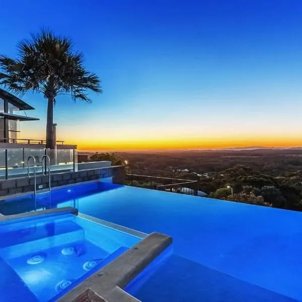 Sea View Retreat Ocean Views Pool Spa, hotel v destinaci Nelson Bay