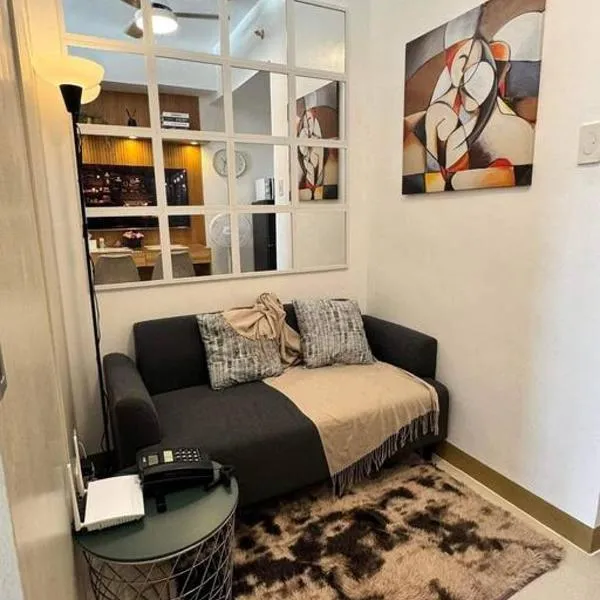 Las Pinas City Cozy Escape, khách sạn ở Manila
