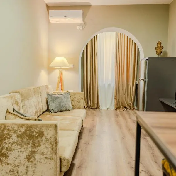 Bejart Apartment 4, hotel in Tirana