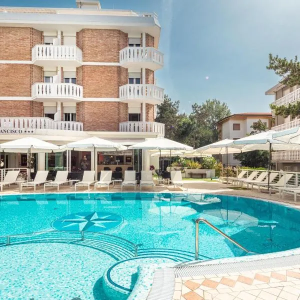 Hotel San Francisco, hotel v Lignanu Sabbiadoru