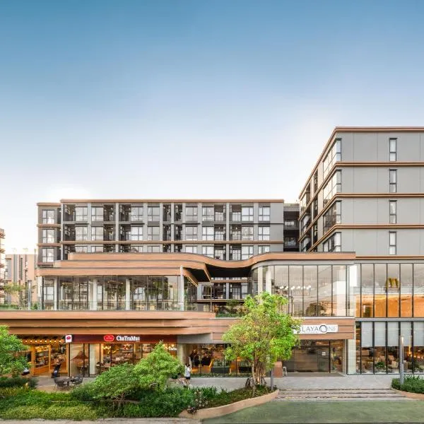 Salaya One Hotel & Service Apartment，位于萨拉耶的酒店