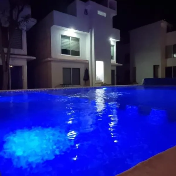 La ideal Alberca climatizada, ξενοδοχείο σε Tlayacapan