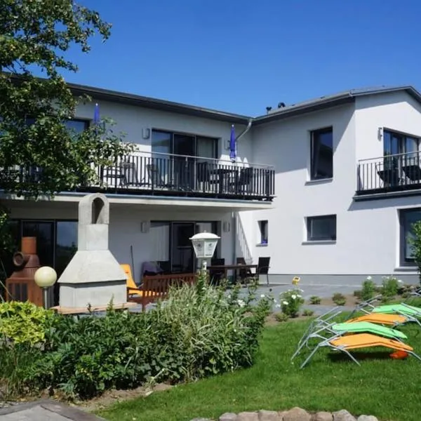 Ferienwohnung 1 mit Ostseeblick am Breitling, hotel a Malchow