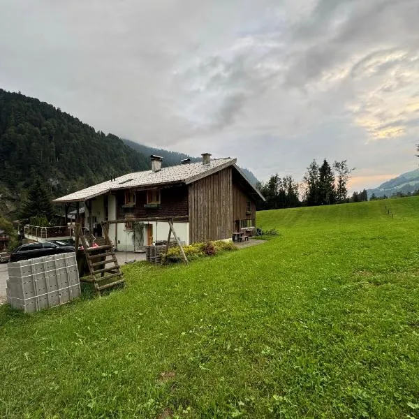 Freundliche 2-Zimmer-Erdgeschosswohnung mit Garten in Seeberg, готель у місті Sonntag