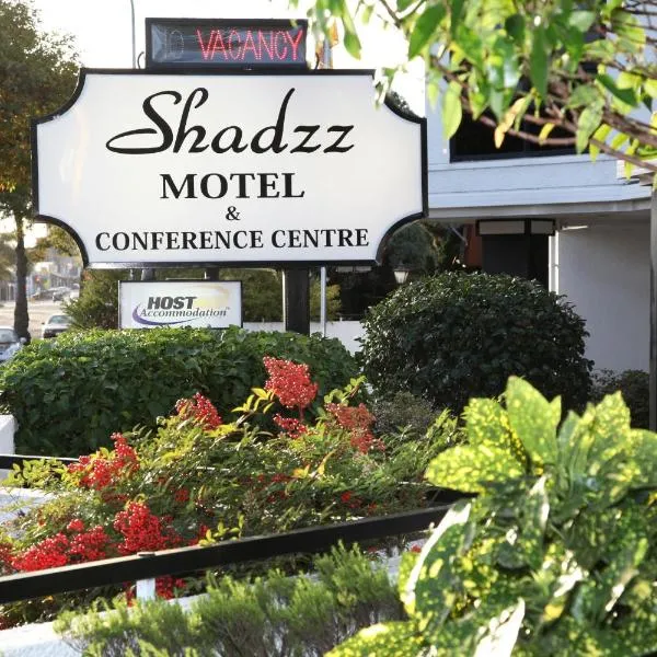 Shadzz Motel, hotel in Palmerston North